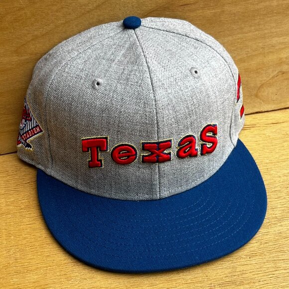 MITCHELL & NESS MLB TEXAS RANGERS RETRO ARLINGTON STADIUM 7 3/8 FITTED HAT NEW - Picture 1 of 5